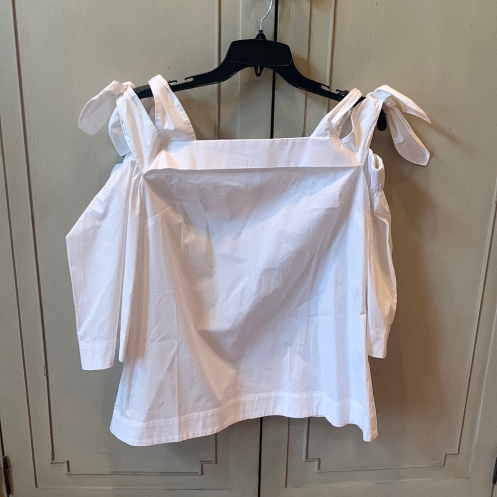 Banana Republic White Cold Shoulder Blouse Small